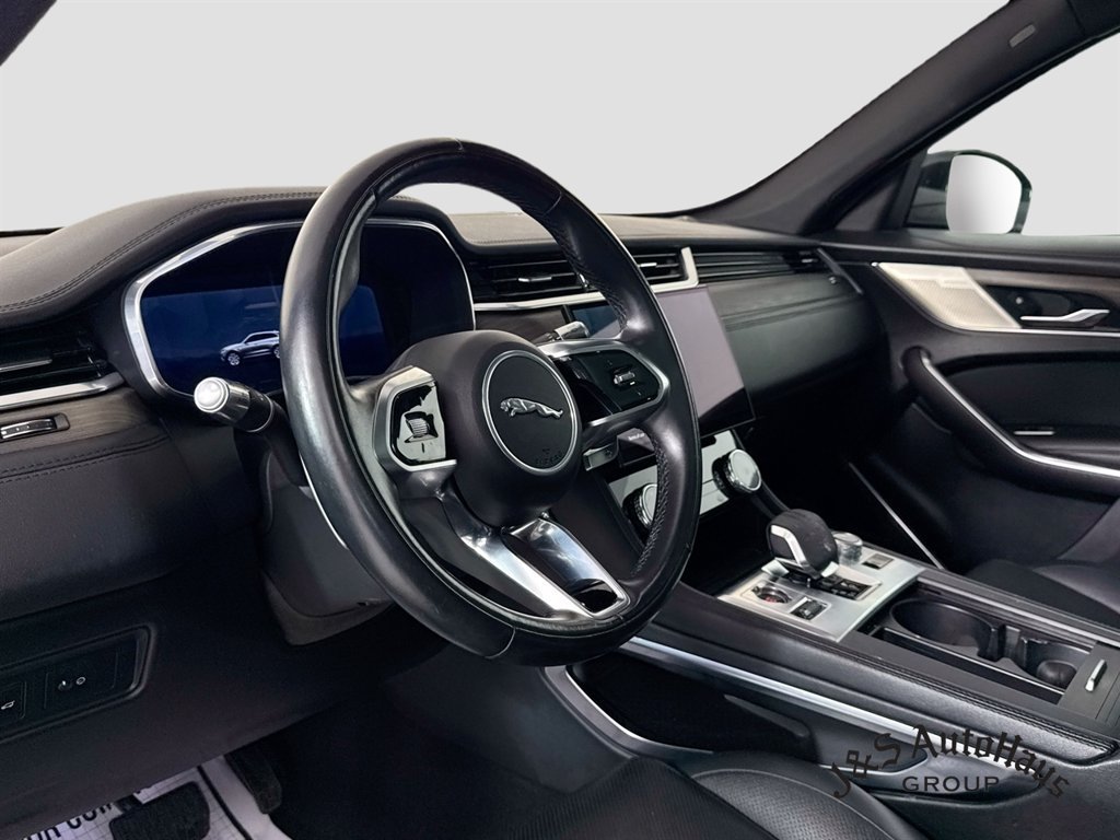 Used 2021 Jaguar F-PACE S AWD/4WD image 9