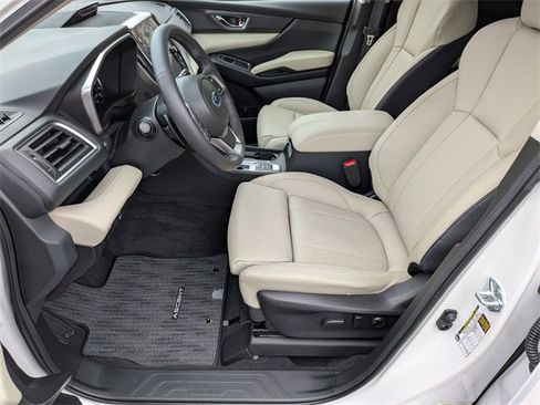 Certified 2025 Subaru Ascent Limited image 10