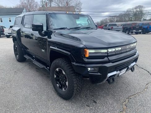 New 2024 GMC Hummer EV 2X w/ Extreme Off-Road Package image 2
