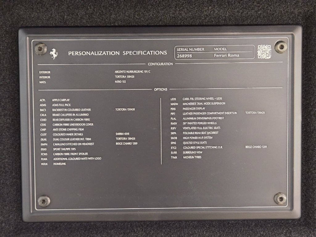 Used 2022 Ferrari Roma RWD image 21