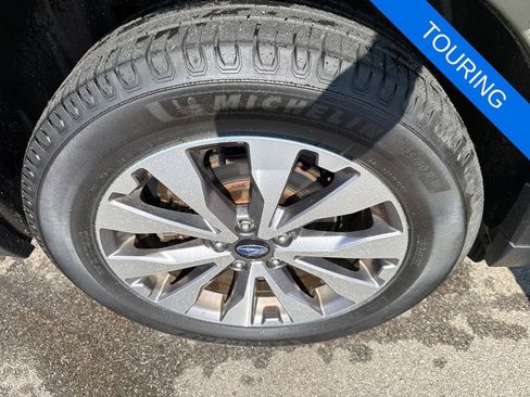 Used 2019 Subaru Outback 2.5i Touring w/ Popular Package #3A AWD/4WD image 32