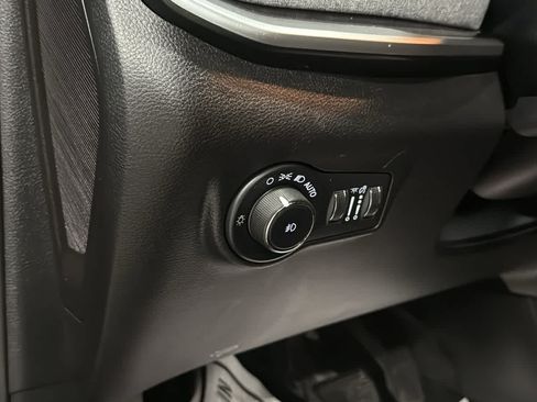 Used 2024 Jeep Compass Latitude AWD/4WD image 23