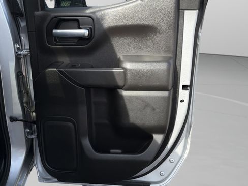 Used 2021 GMC Sierra 1500 w/ Sierra Value Package image 25