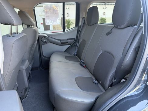 Used 2014 Nissan Xterra S RWD image 15