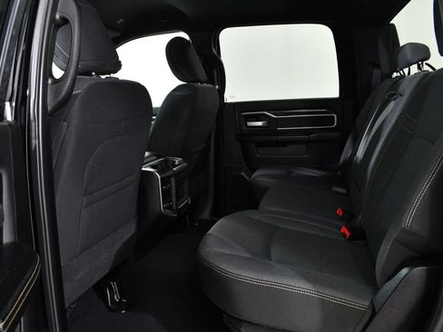 Used 2020 RAM 2500 Big Horn w/ Night Edition AWD/4WD image 16