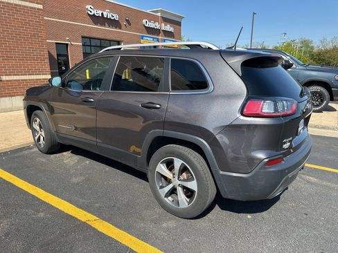 Certified 2019 Jeep Cherokee Limited w/ Trailer Tow Group AWD/4WD image 5