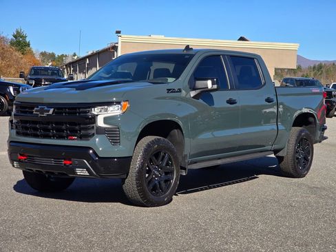 Certified 2025 Chevrolet Silverado 1500 LT Trail Boss w/ LT Trail Boss Premium Package image 2