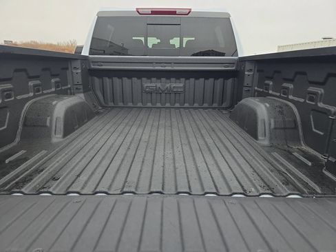 New 2026 GMC Sierra 1500 SLT w/ SLT Premium Plus Package AWD/4WD image 12
