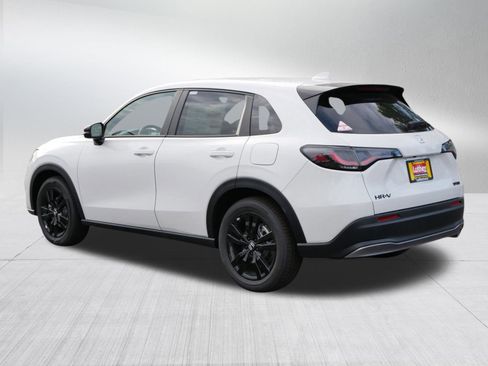 New 2026 Honda HR-V Sport image 5