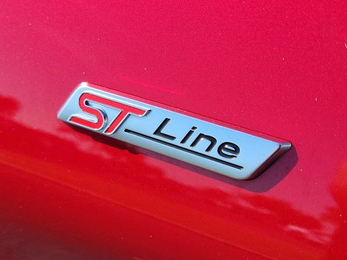 Certified 2025 Ford Explorer ST-Line w/ Premium Package RWD image 8