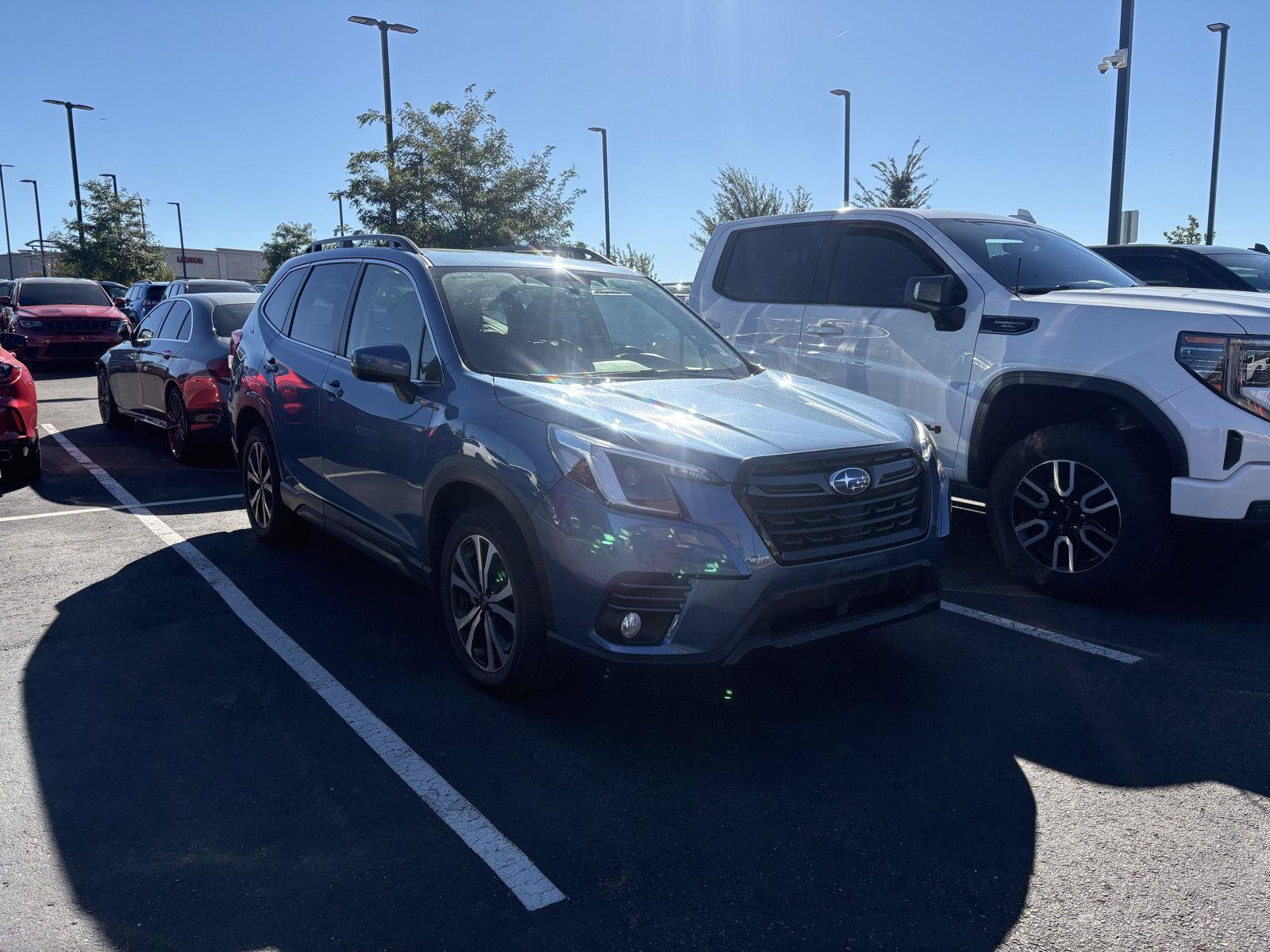 Used 2023 Subaru Forester Limited AWD/4WD image 1