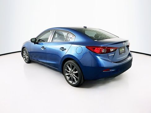 Used 2018 MAZDA MAZDA3 Touring image 5
