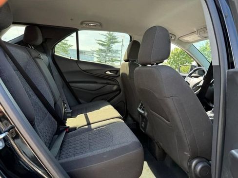 Used 2024 Chevrolet Equinox LT w/ LPO, Floor Liner Package FWD image 10