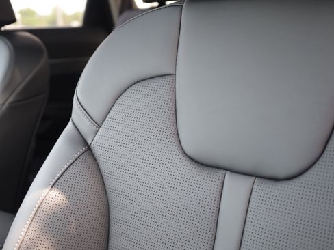 New 2026 Kia Sorento S FWD image 20