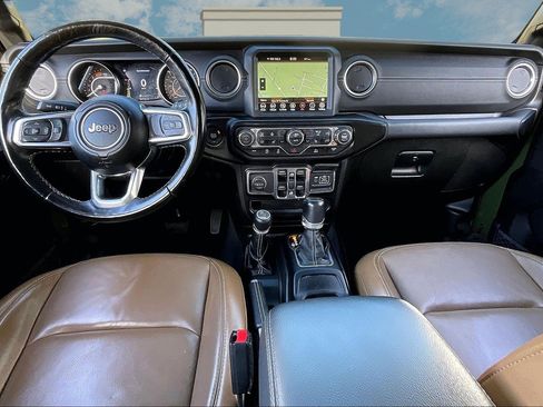 Certified 2022 Jeep Wrangler Unlimited Sahara w/ Cold Weather Group AWD/4WD image 15