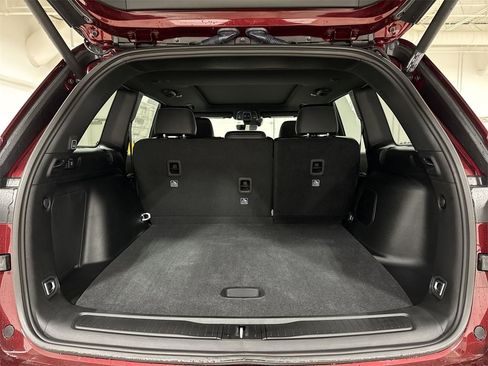 New 2025 Jeep Grand Cherokee Limited 4xe image 22