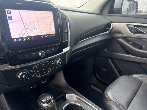 Used 2020 Chevrolet Traverse RS w/ LPO, Floor Liner Package AWD/4WD image 20