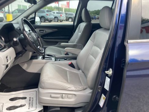 Used 2019 Honda Ridgeline RTL image 13