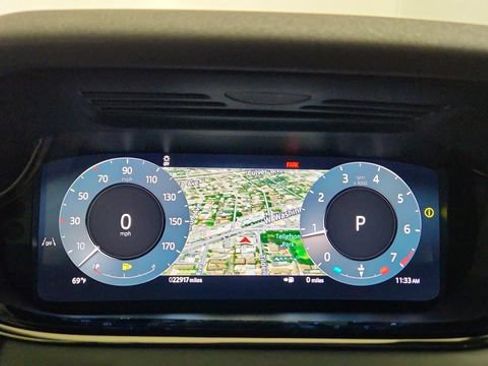 Used 2024 Land Rover Range Rover Evoque S AWD/4WD image 16
