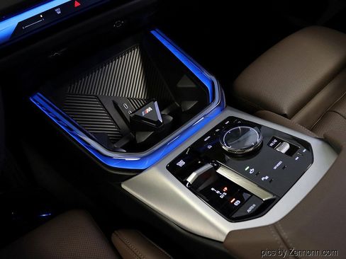 Used 2026 BMW X3 xDrive30 w/ Premium Package image 15