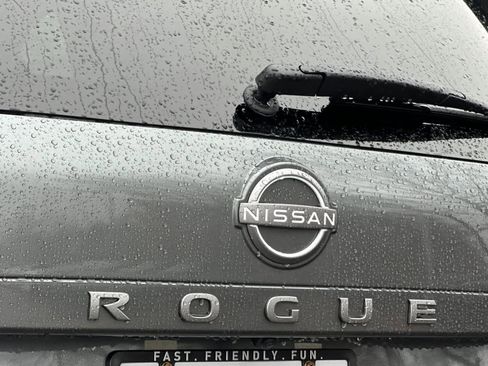 New 2026 Nissan Rogue S image 25