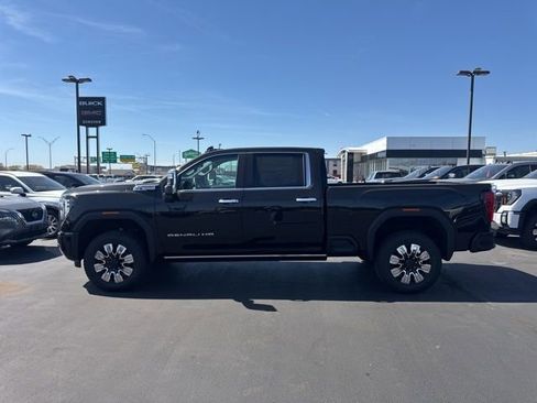 New 2026 GMC Sierra 2500 Denali w/ Denali Reserve Package AWD/4WD image 5