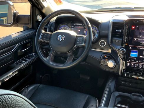 Used 2019 RAM 2500 Limited image 6