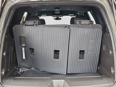 Used 2021 Chevrolet Tahoe 4WD image 6