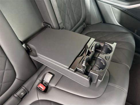 Used 2023 BMW X5 sDrive40i w/ Premium Package image 47