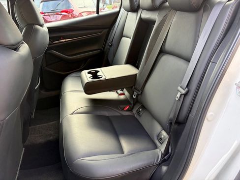 Used 2023 MAZDA MAZDA3 s image 12