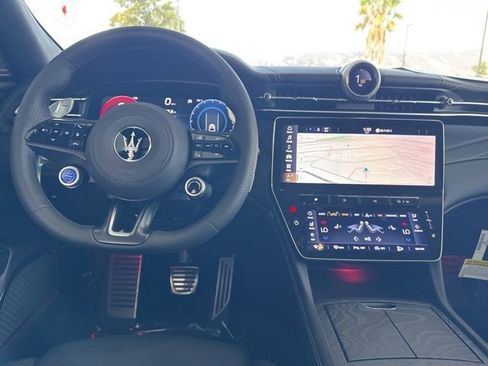 New 2025 Maserati Grecale Modena AWD/4WD image 12
