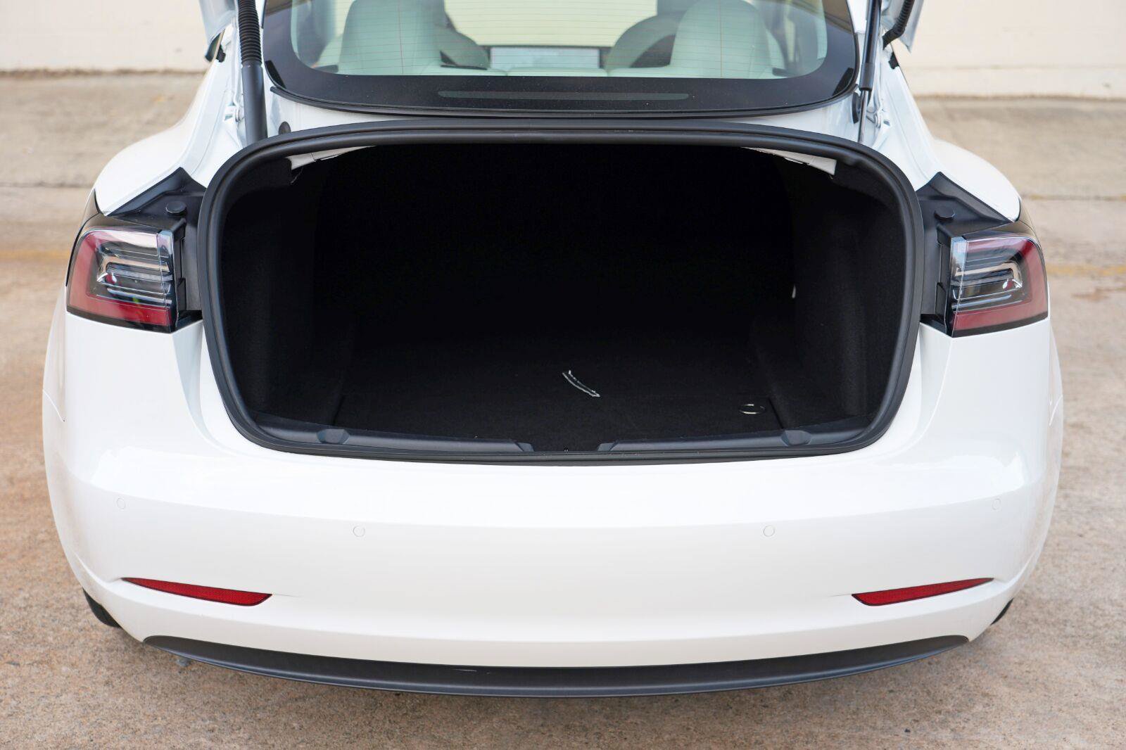 Used 2021 Tesla Model 3 Standard Range Plus RWD image 10