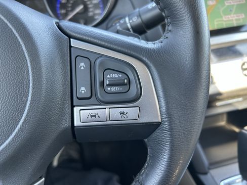 Used 2017 Subaru Legacy 2.5i Limited image 18