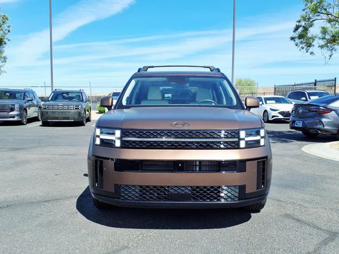 Used 2025 Hyundai Santa Fe Calligraphy FWD image 2