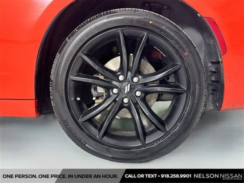 Used 2018 Dodge Charger SXT Plus w/ Blacktop Package image 31