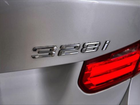 Used 2015 BMW 328i Sedan RWD image 11