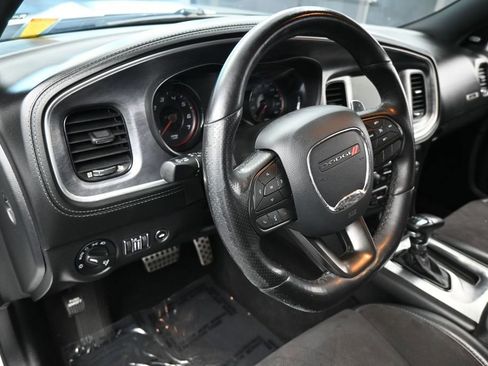 Used 2020 Dodge Charger Scat Pack w/ Daytona Edition Group RWD image 16