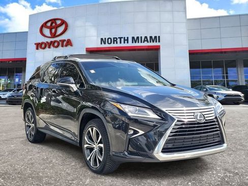Used 2019 Lexus RX 350L FWD w/ Premium Package image 1