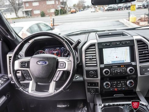 Used 2020 Ford F450 Platinum w/ FX4 Off-Road Package image 2