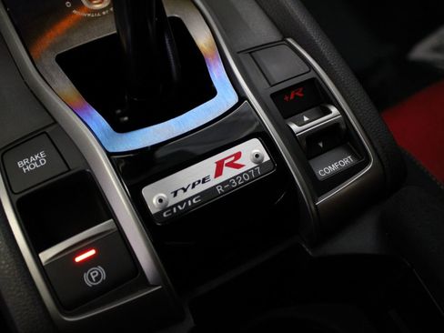 Used 2019 Honda Civic Type R image 35