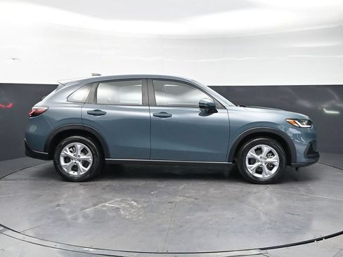 Used 2025 Honda HR-V LX image 4