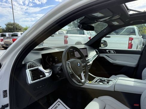 Used 2025 BMW X5 sDrive40i w/ Parking Assistance Package RWD image 6