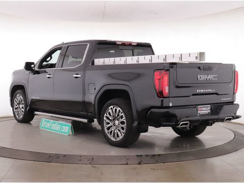 Used 2025 GMC Sierra 1500 Denali Ultimate AWD/4WD image 8