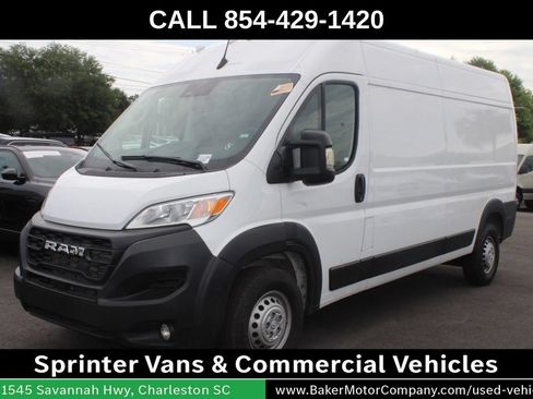 Used 2025 RAM ProMaster 3500 w/ Convenience Group FWD image 2