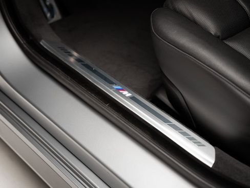 Used 2023 BMW 760i xDrive w/ Executive Package image 58