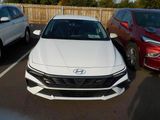 Used 2024 Hyundai Elantra SEL image 2