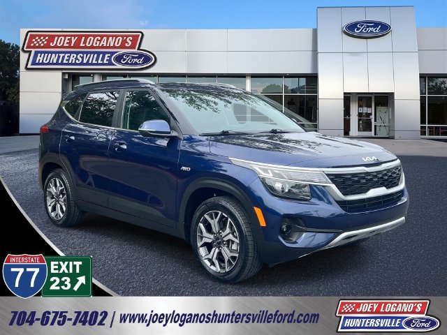 Used 2023 Kia Seltos EX AWD/4WD image 1