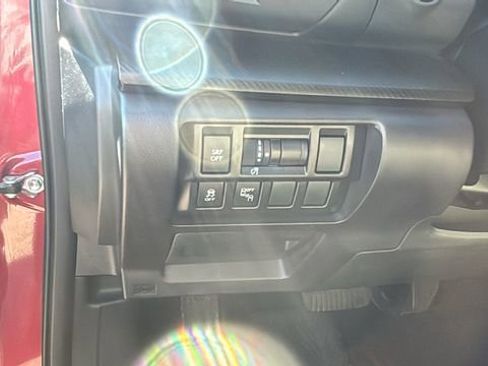 Used 2018 Subaru Impreza 2.0i Premium w/ Eyesight & BSD & Rcta image 19