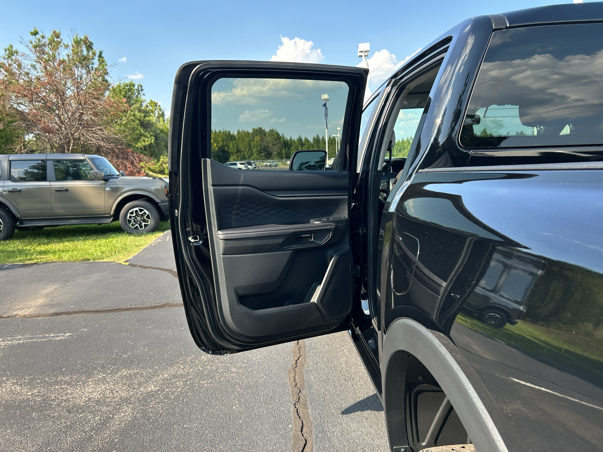 New 2026 Ford Ranger XLT w/ Trailer Tow Package RWD image 18