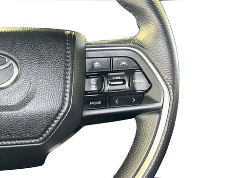 Used 2025 Toyota 4Runner SR5 image 34